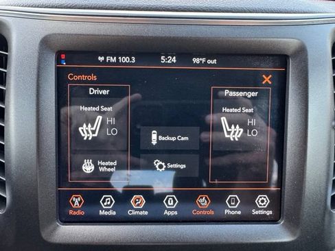 Used 2020 Jeep Cherokee Trailhawk w/ Cold Weather Group AWD/4WD image 23