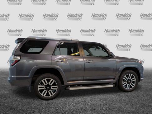 Used 2022 Toyota 4Runner Limited AWD/4WD image 22