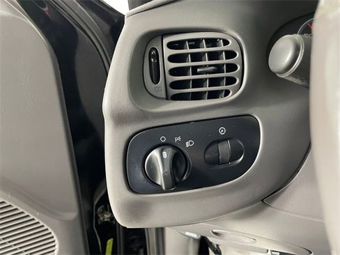 Used 2002 Ford F150 King Ranch image 12