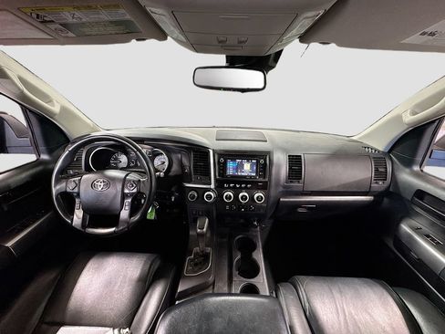 Used 2019 Toyota Sequoia TRD Sport w/ TRD Sport Premium Package AWD/4WD image 15