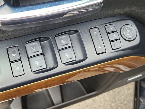 Used 2018 Chevrolet Silverado 2500 LTZ w/ Custom Sport Edition image 20