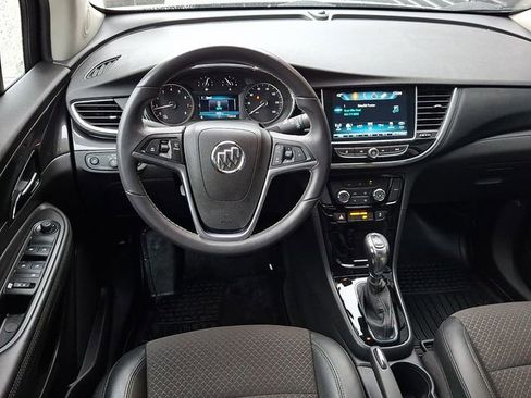 Used 2020 Buick Encore Preferred w/ Safety Package image 17