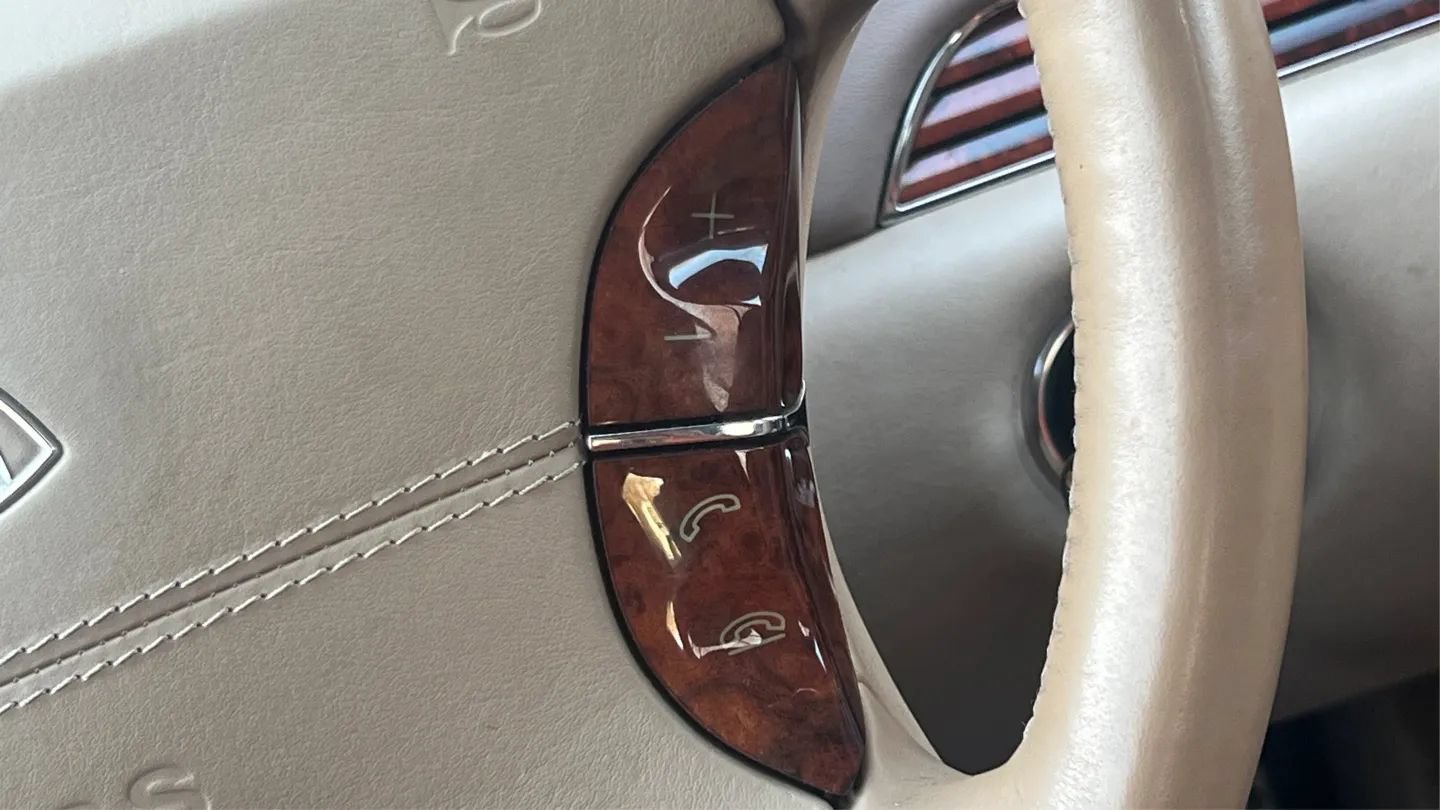 Used 2004 Maybach 57 RWD image 31