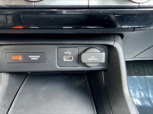 Used 2022 Honda Civic LX image 15