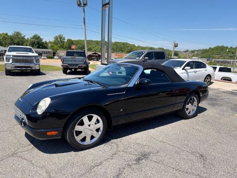 Used 2003 Ford Thunderbird RWD image 8