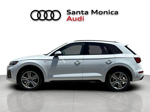 Used 2025 Audi Q5 2.0T Premium w/ Convenience Plus Package AWD/4WD image 5