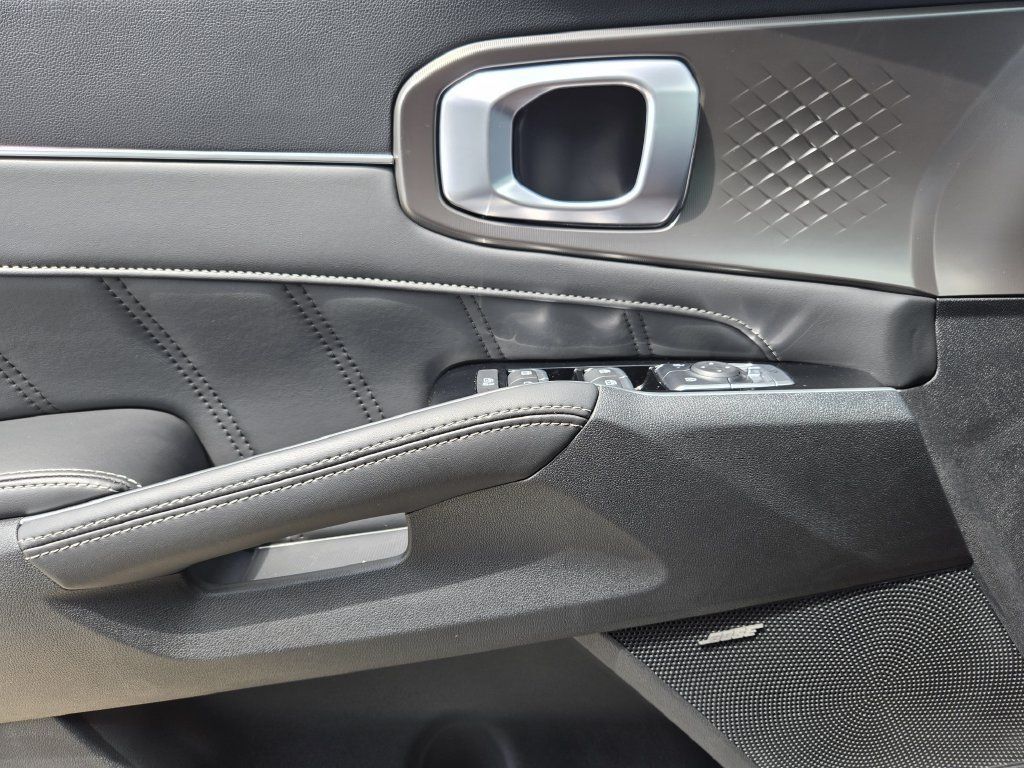 New 2026 Kia Sorento SX FWD image 19