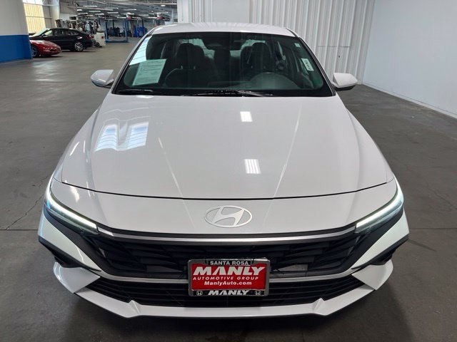 Used 2024 Hyundai Elantra SEL FWD image 8