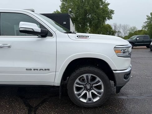 Used 2022 RAM 1500 Limited AWD/4WD image 2