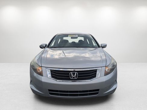 Used 2010 Honda Accord LX image 2