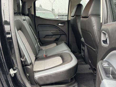 Used 2018 Chevrolet Colorado Z71 image 13