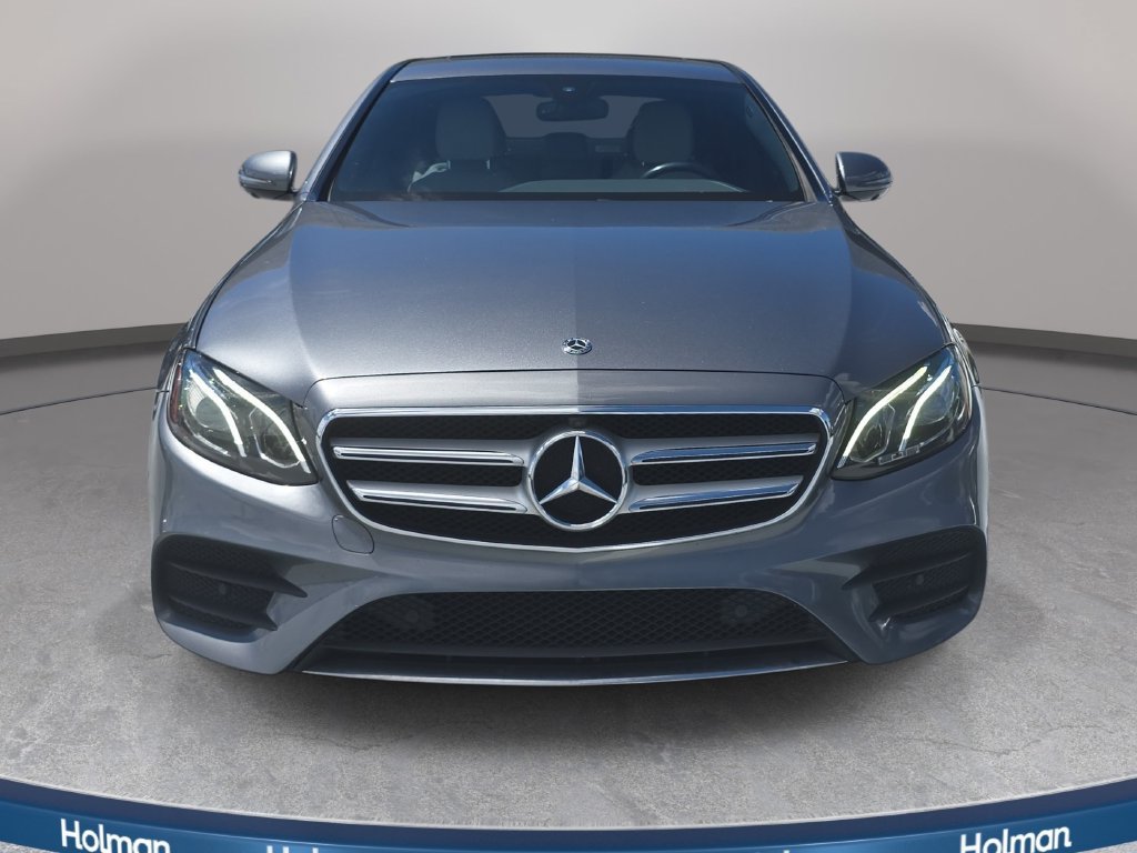 Used 2020 Mercedes-Benz E 350 Sedan image 3