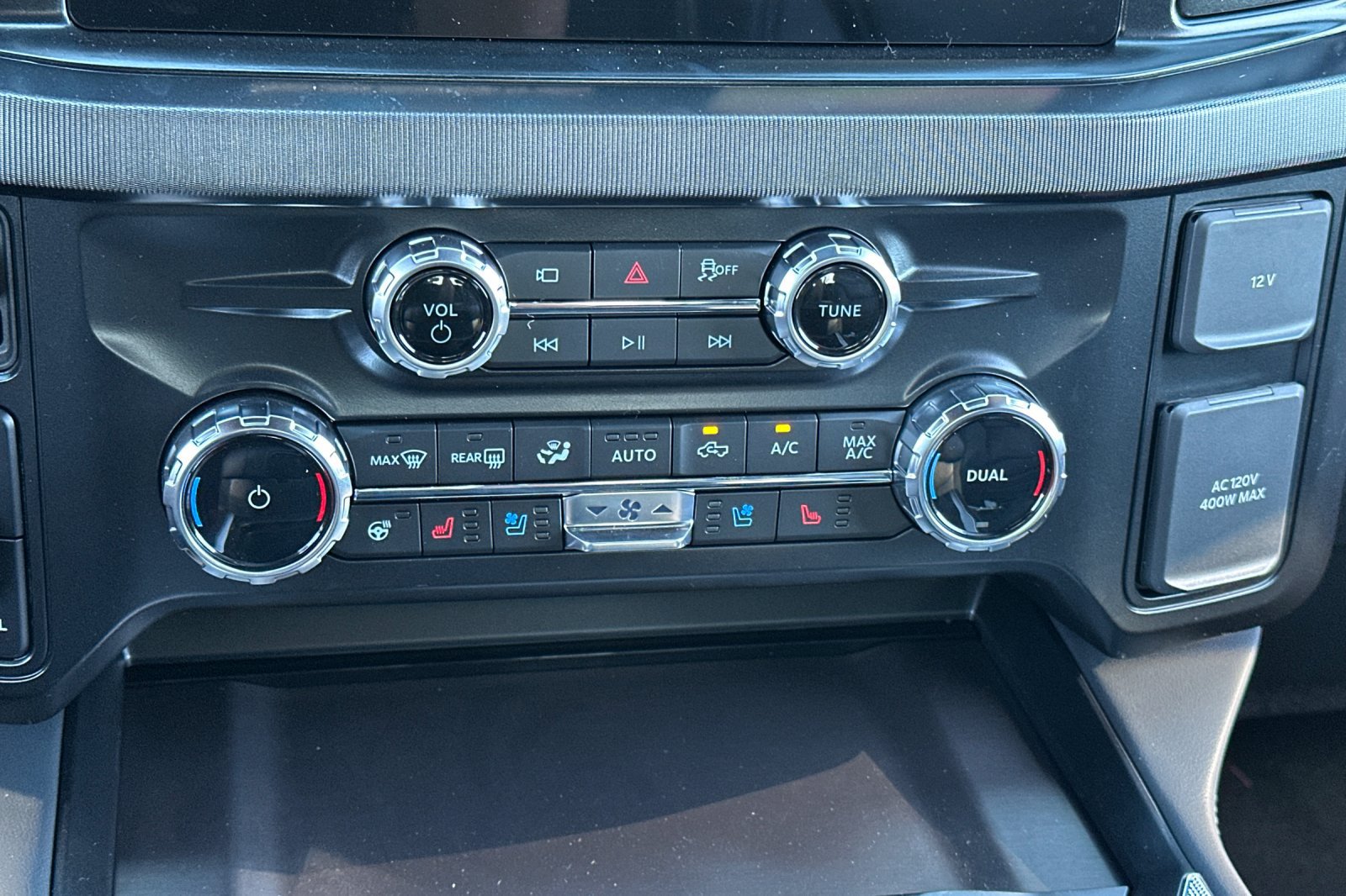 New 2027 Ford F250 Platinum AWD/4WD image 18