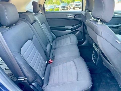 Used 2017 Ford Edge SE FWD image 10