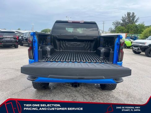 Used 2025 Chevrolet Silverado 1500 Custom w/ Turbomax Blackout Package RWD image 10