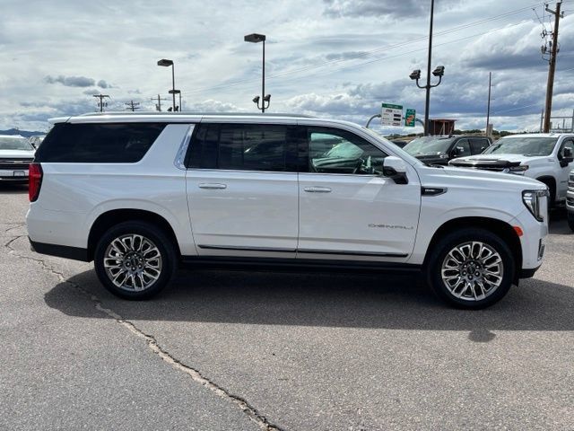 Certified 2023 GMC Yukon XL Denali Ultimate AWD/4WD image 7