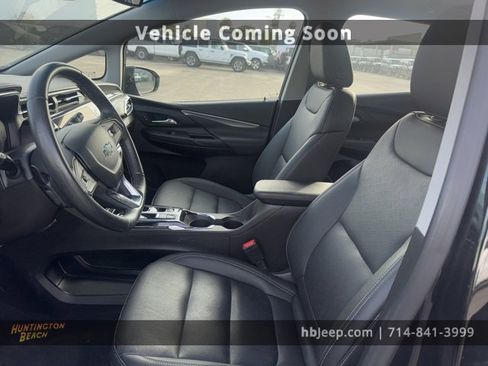 Used 2023 Chevrolet Bolt LT w/ Infotainment Package image 9