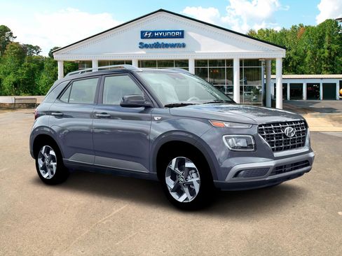 New 2026 Hyundai Venue SEL image 10