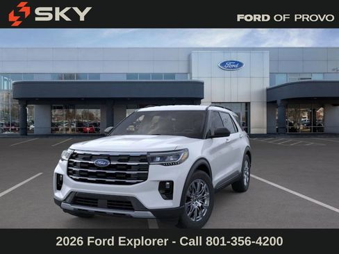 New 2026 Ford Explorer Active w/ Active Comfort Package image 2