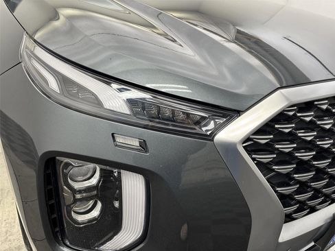 Used 2022 Hyundai Palisade Calligraphy w/ Cargo Package image 18