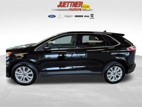 Used 2022 Ford Edge Titanium w/ Class II Trailer Tow Package AWD/4WD image 2