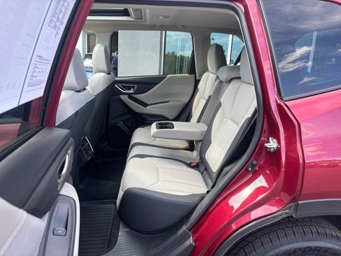 Certified 2024 Subaru Forester Premium AWD/4WD image 34