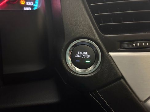 Used 2020 GMC Yukon SLT w/ Graphite Performance Edition AWD/4WD image 36