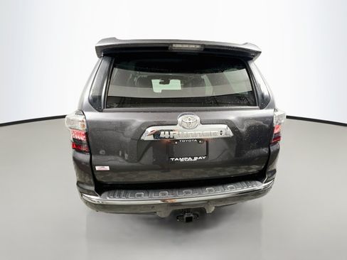 Used 2022 Toyota 4Runner Limited RWD image 6