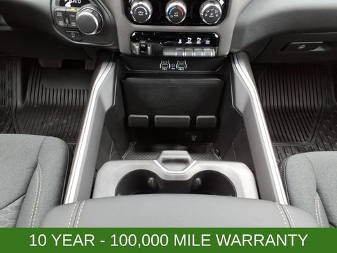New 2026 RAM 1500 Big Horn AWD/4WD image 13