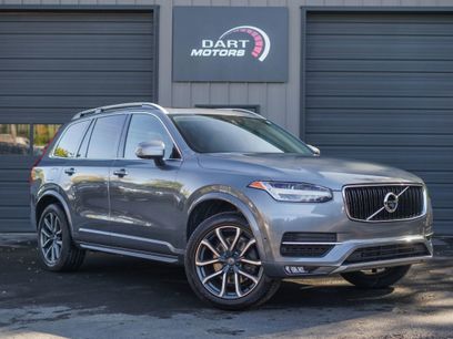 Used 2018 Volvo XC90 T5 Momentum w/ Convenience Package