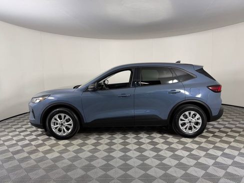 Used 2025 Ford Escape Active image 11