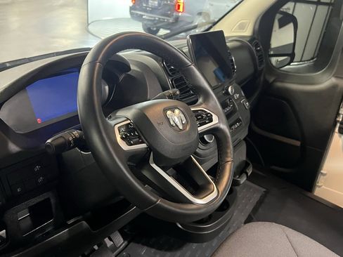 Used 2024 RAM ProMaster 3500 w/ Delivery Van Package image 22