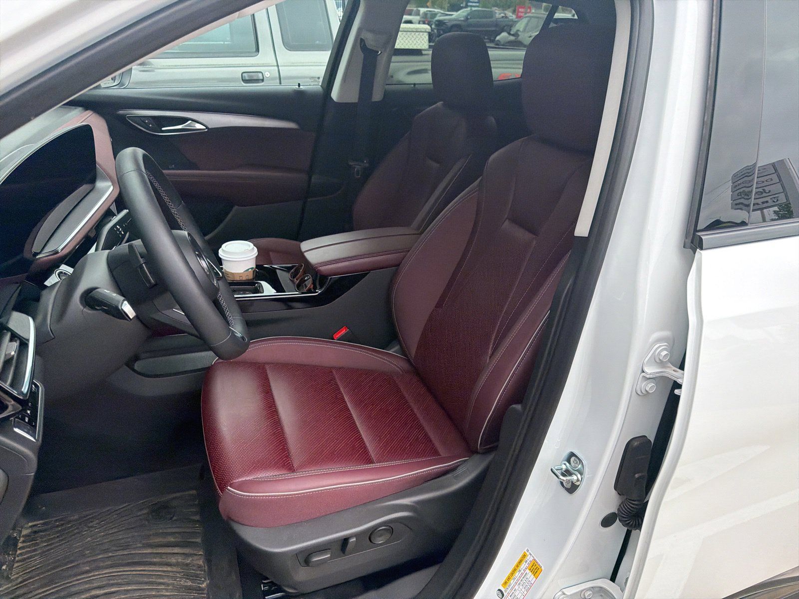 Used 2024 Buick Envision Sport Touring AWD/4WD image 3
