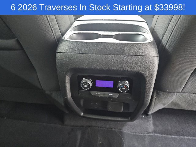 Used 2026 Chevrolet Traverse LT w/ Driver Confidence Package FWD image 23