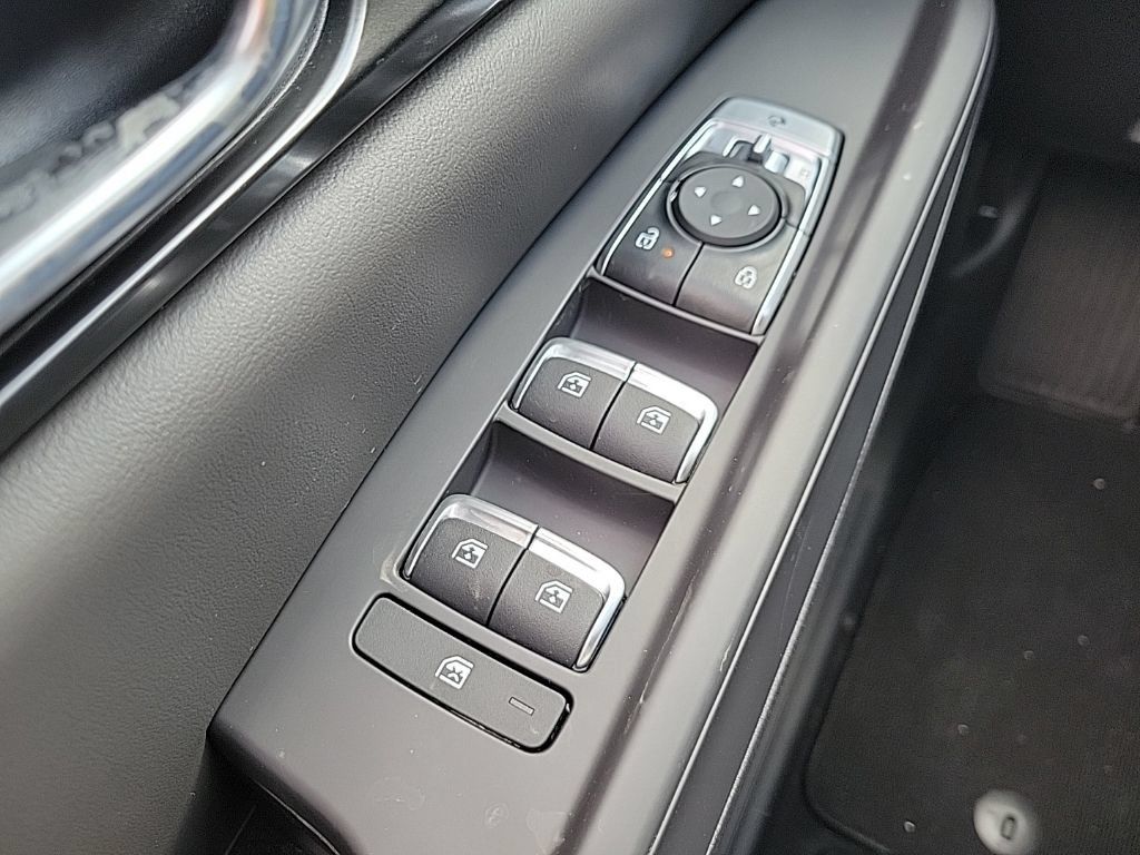 New 2026 Kia Carnival SX w/ SX Dark Edition Package FWD image 25