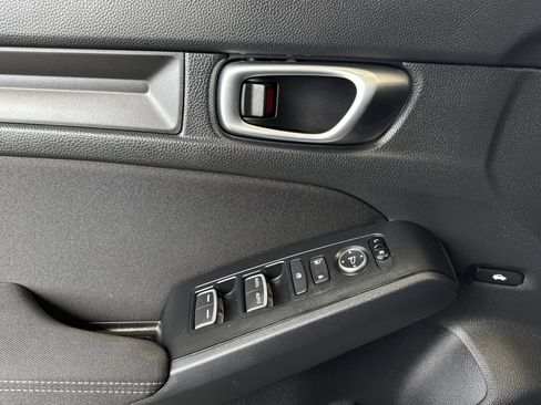 Certified 2024 Honda Civic Sport image 11