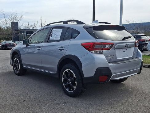 Used 2023 Subaru Crosstrek 2.0i Premium AWD/4WD image 7