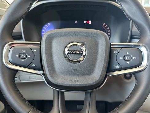 New 2026 Volvo XC40 B5 Ultra AWD/4WD image 20