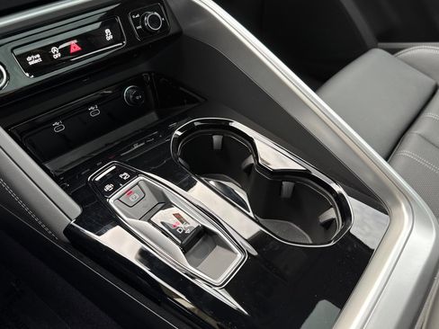 New 2025 Audi Q5 2.0T Premium Plus image 19