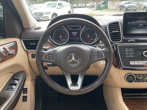 Used 2018 Mercedes-Benz GLS 450 4MATIC image 35