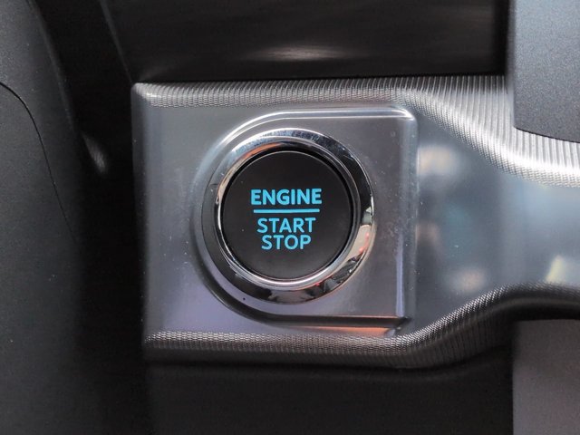 Used 2025 Ford F150 Lariat w/ Equipment Group 501A Mid AWD/4WD image 28