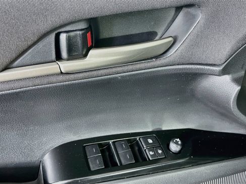 Used 2025 Toyota Camry LE FWD image 24