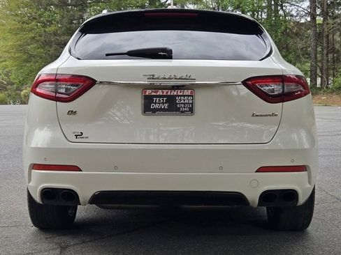 Used 2019 Maserati Levante image 7