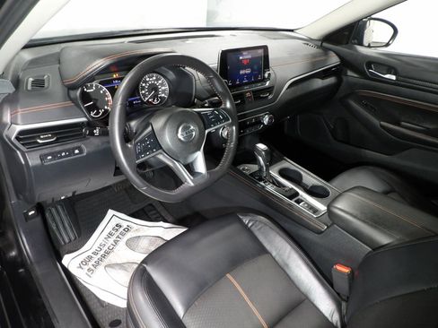 Used 2022 Nissan Altima 2.5 SR AWD/4WD image 10