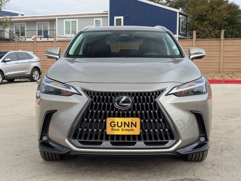 Used 2023 Lexus NX 350 AWD w/ Premium Package image 9