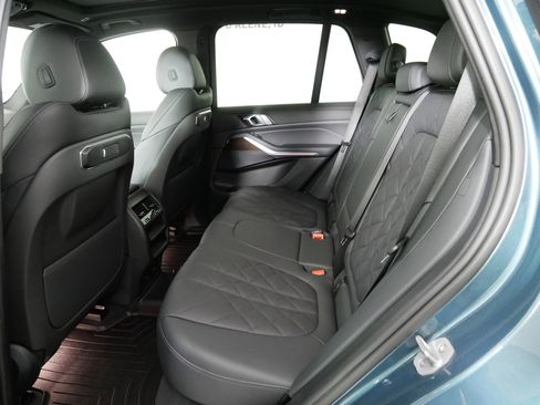 Used 2024 BMW X5 xDrive50e w/ Parking Assistance Package image 13