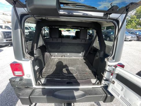 Used 2017 Jeep Wrangler Unlimited Sport w/ Quick Order Package 24S image 35