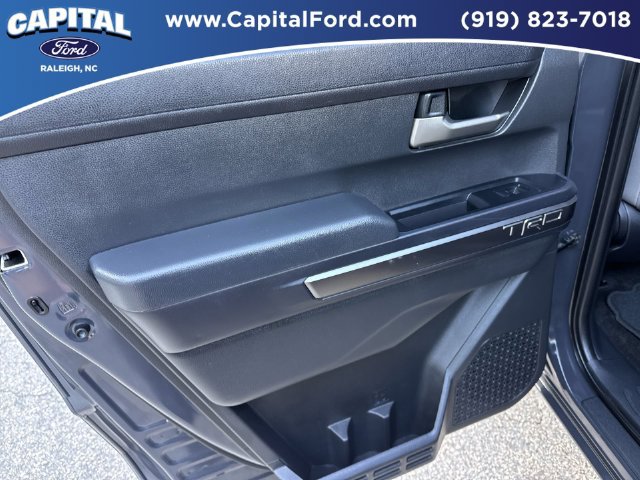 Used 2025 Toyota Tacoma TRD Off-Road AWD/4WD image 17