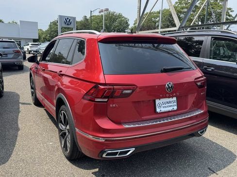 Used 2024 Volkswagen Tiguan SEL R-Line AWD/4WD image 6