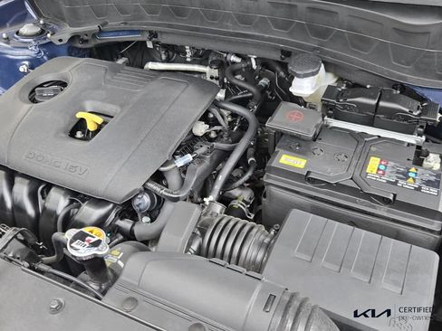 Certified 2024 Kia Seltos EX FWD image 19
